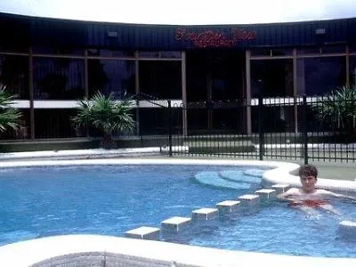 Rockhampton Plaza Hotel Australia
