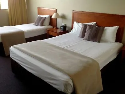 Rockhampton Plaza Hotel