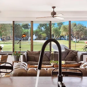 Aparthotel Byron Pacific - On Clarkes Beach Byron Bay