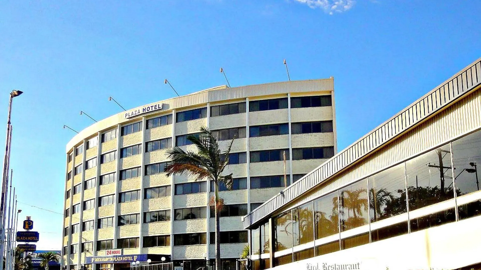 Rockhampton Plaza Hotel